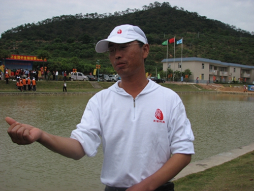 钓鱼人吕中胜资料介绍_WWW.YUJUCEPING.COM