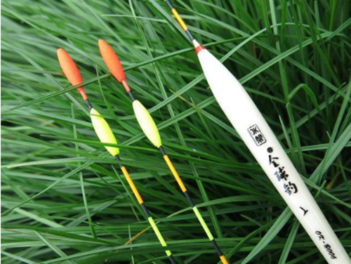 浅谈冬钓玩竞技池怎么掌握技巧_WWW.YUJUCEPING.COM