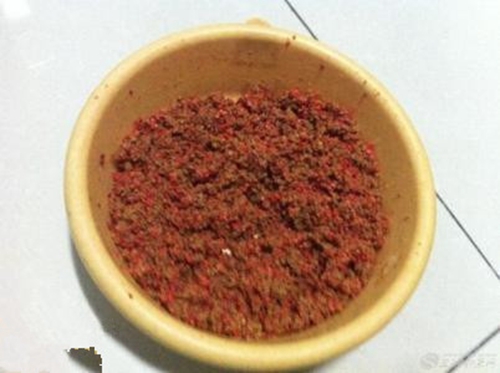 冬钓鲫鱼药酒的用法_WWW.YUJUCEPING.COM