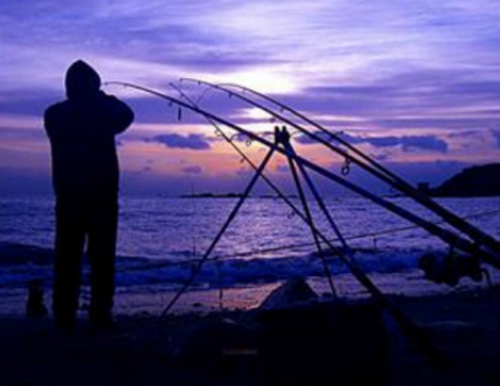 海钓注意事项_WWW.YUJUCEPING.COM