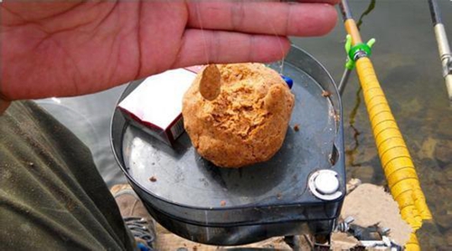 传统钓打窝方法_WWW.YUJUCEPING.COM