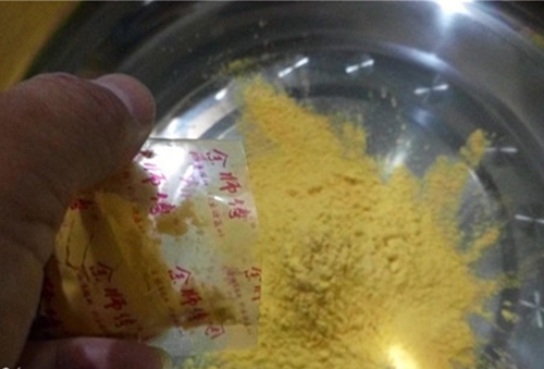 自制牛B鲫窝料配方_WWW.YUJUCEPING.COM