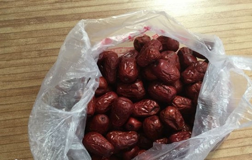 自制钓鱼小药大枣香精_WWW.YUJUCEPING.COM