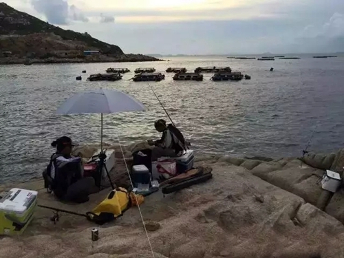 重矶钓的技巧_WWW.YUJUCEPING.COM