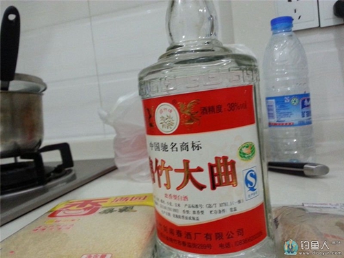 自制玉米粒钓饵混合型鲫鱼鲤鱼窝料配方_WWW.YUJUCEPING.COM