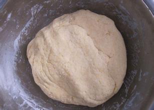 野钓自制钓鲫鱼面饵方法_WWW.YUJUCEPING.COM
