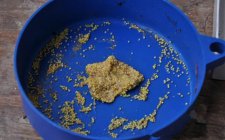 野钓鲫鱼窝料配方曲酒蜂蜜泡小米