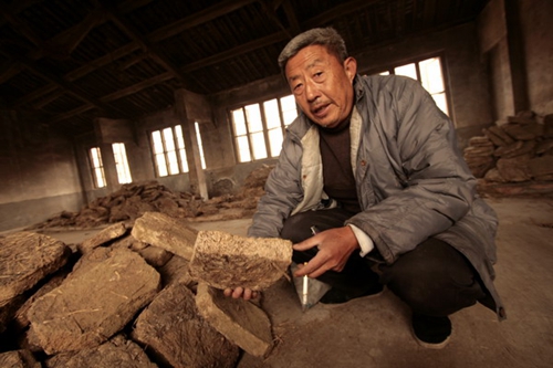 钓鱼小药的种类和用量_WWW.YUJUCEPING.COM