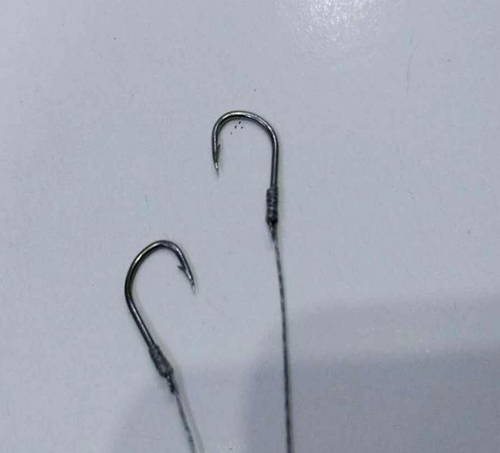 新手钓鱼需要准备哪些东西_WWW.YUJUCEPING.COM