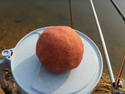 夏钓怎么诱鱼_WWW.YUJUCEPING.COM