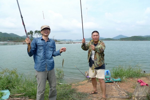 游河水库钓鱼技巧攻略_WWW.YUJUCEPING.COM