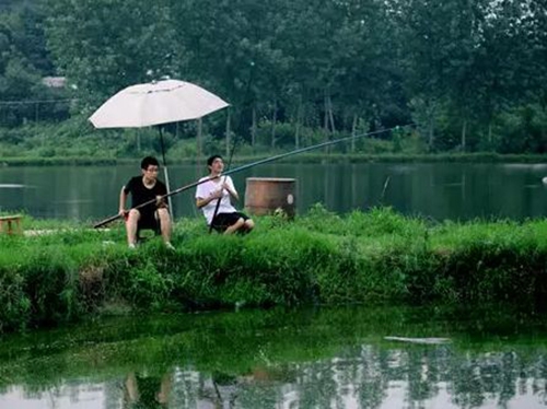 夏天野钓怎么防止挂底_WWW.YUJUCEPING.COM
