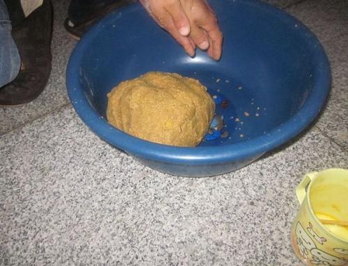 民间钓鱼用饵的偏方_WWW.YUJUCEPING.COM