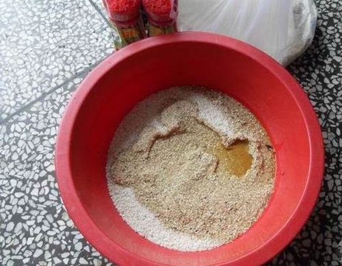 钓鲫鱼用什么小药_WWW.YUJUCEPING.COM