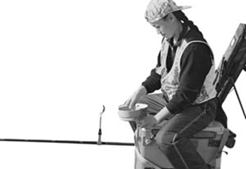 悬坠钓法操作图解_WWW.YUJUCEPING.COM
