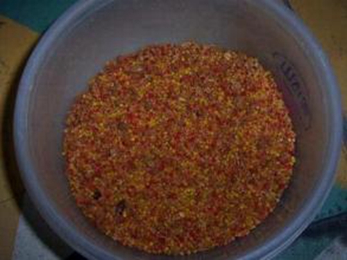 药酒钓鱼的用法_WWW.YUJUCEPING.COM