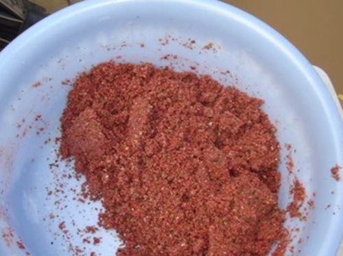 钓浑水和钓清水的饵料有什么不同_WWW.YUJUCEPING.COM