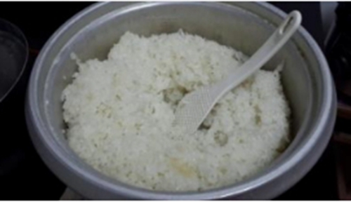 自制大米酒糟饵料_WWW.YUJUCEPING.COM