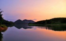 夏末水库钓鲫鱼攻略