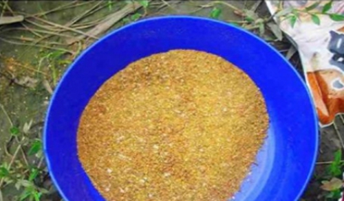 钓鱼的钓组细节_WWW.YUJUCEPING.COM