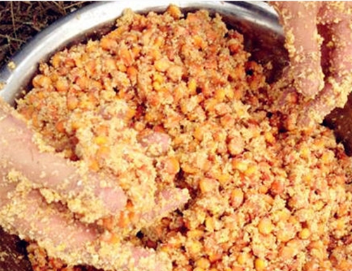 肥水塘台钓三种有效的饵料_WWW.YUJUCEPING.COM
