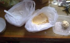 自制玉米面钓鲤鱼的饵料制作方法