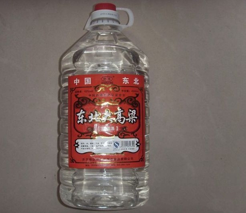 钓鲫鱼的中药鱼饵配方 中药酒米窝料_WWW.YUJUCEPING.COM