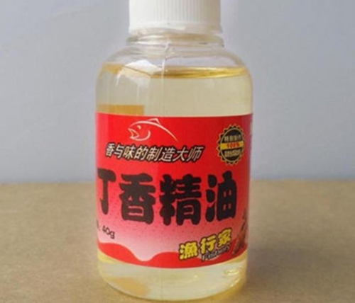 蚯蚓钓鱼做饵的五个技巧_WWW.YUJUCEPING.COM
