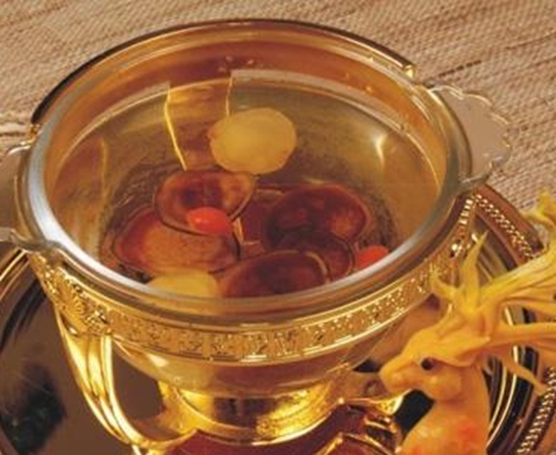抢鱼药酒饵料的配方_WWW.YUJUCEPING.COM