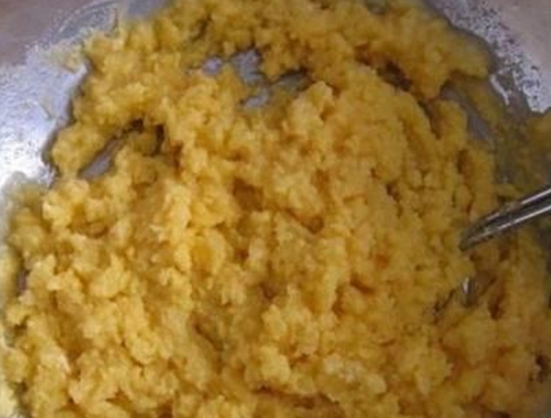 适合野钓鲫鱼的饵料和药酒配方_WWW.YUJUCEPING.COM