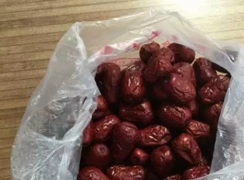 自制大枣香精赛过钓鱼小药_WWW.YUJUCEPING.COM