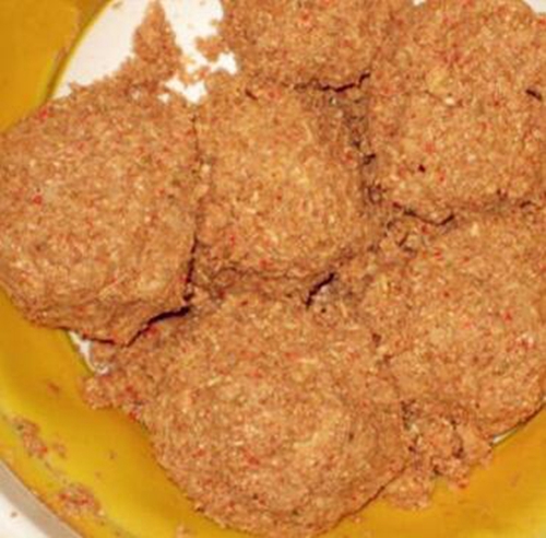 冬天钓鱼窝料味型和打窝技巧_WWW.YUJUCEPING.COM