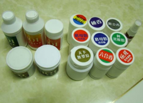 冬天钓鱼小药的搭配技巧_WWW.YUJUCEPING.COM