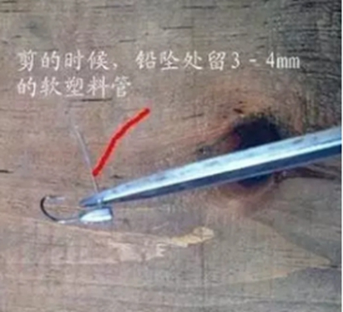 朝天钩的绑法与使用细节图解_WWW.YUJUCEPING.COM