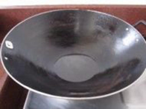 清蒸草鱼的家常做法图解_WWW.YUJUCEPING.COM
